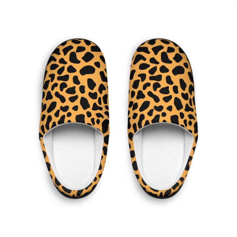 Cozy Leopard Print Women's Slippers - Image 2